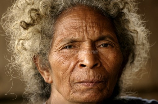 foto - ngada woman.jpg